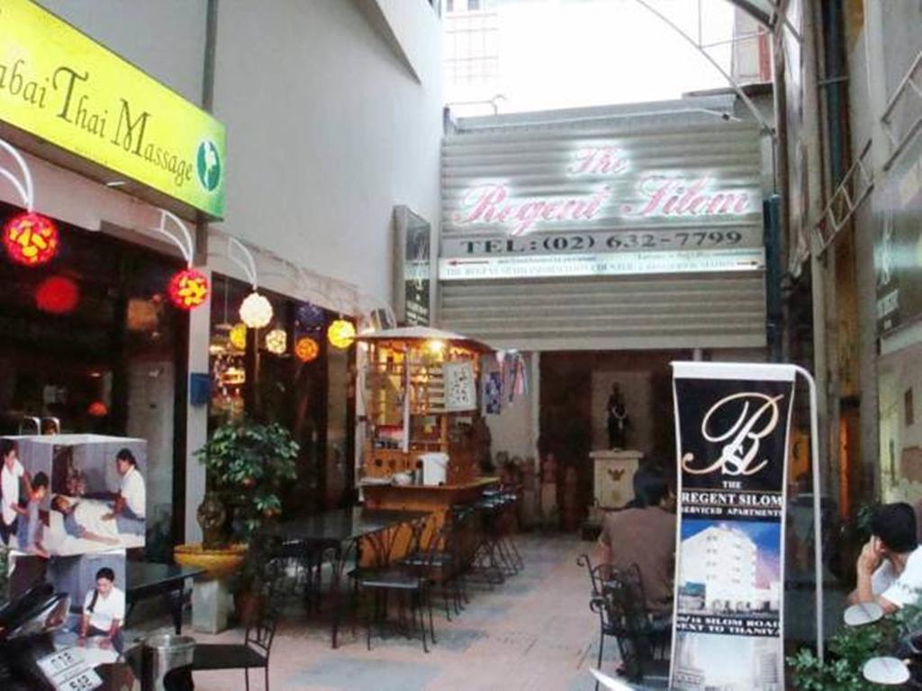 曼谷 Regent Silom酒店 外观 照片